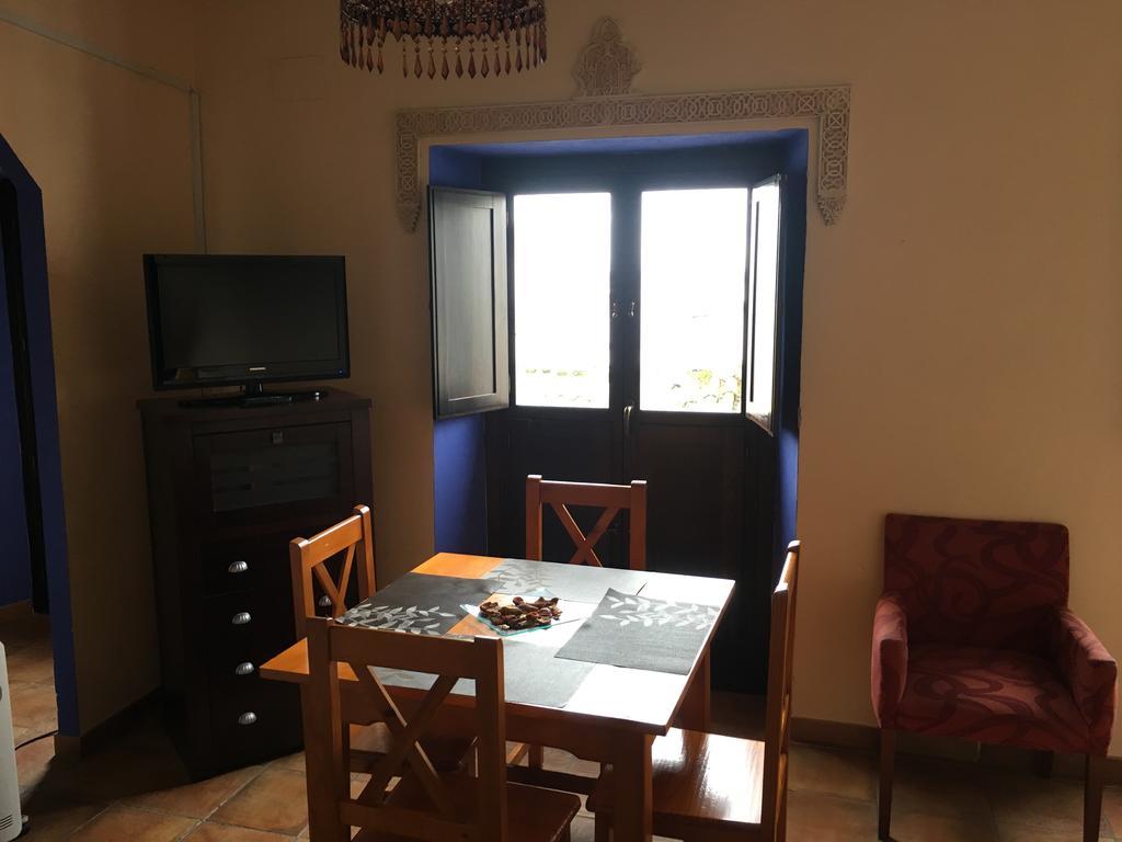 Apartamentos Victoria Bujalance Exteriör bild