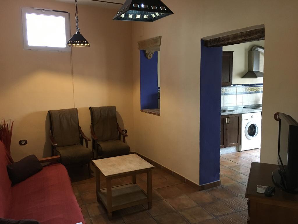 Apartamentos Victoria Bujalance Exteriör bild